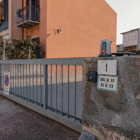 Lägenhet Giaria House *