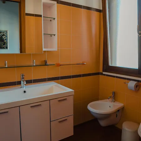 Giaria House Διαμέρισμα Όλμπια